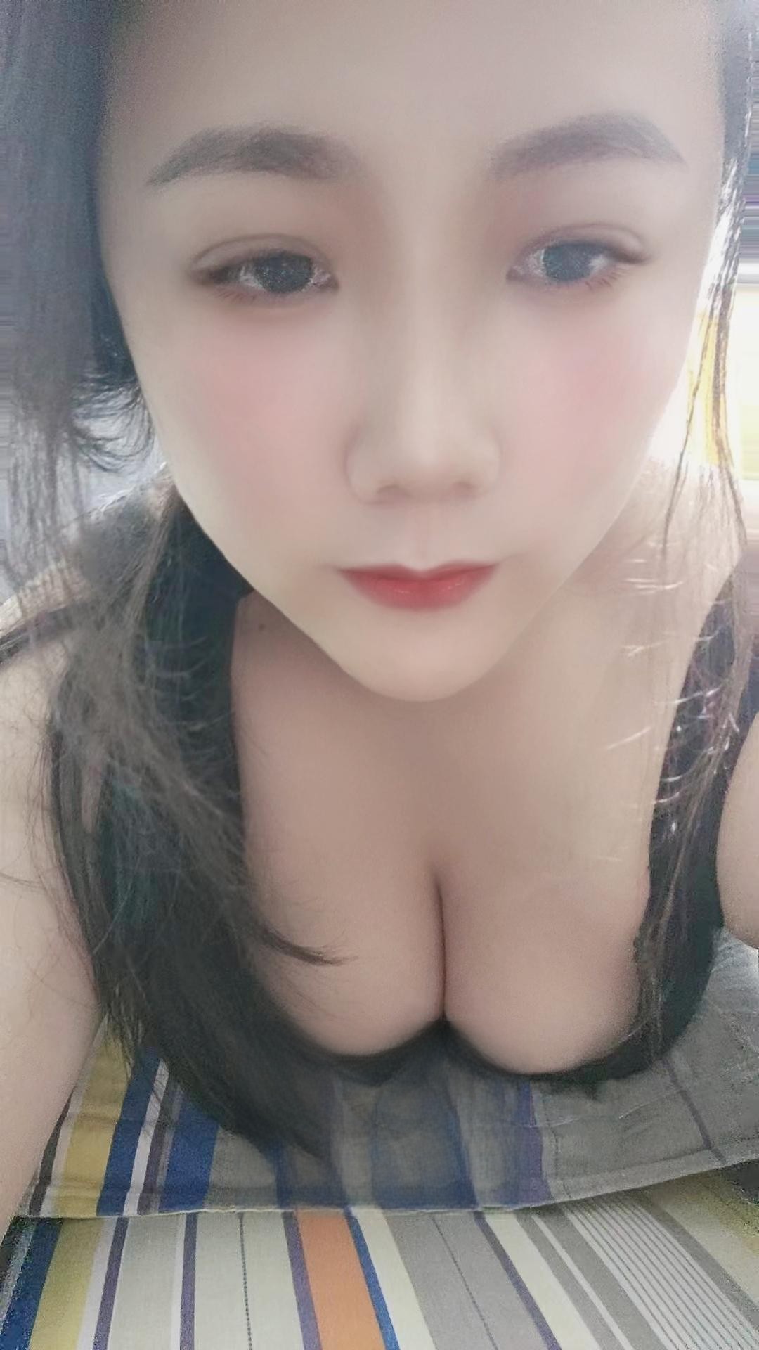 龙华莞式小少妇,年龄: 26岁 - 91品茶-91品茶