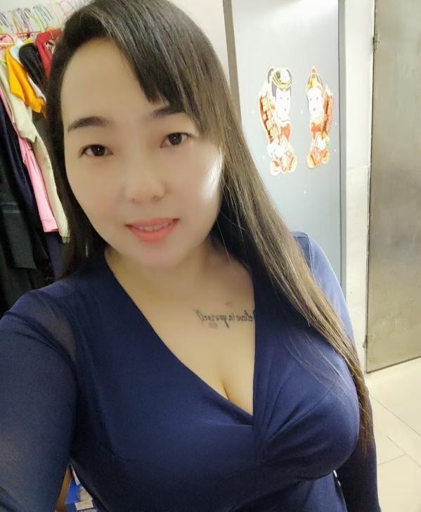 巨乳少妇,年龄: 30岁-40岁 - 91品茶-91品茶