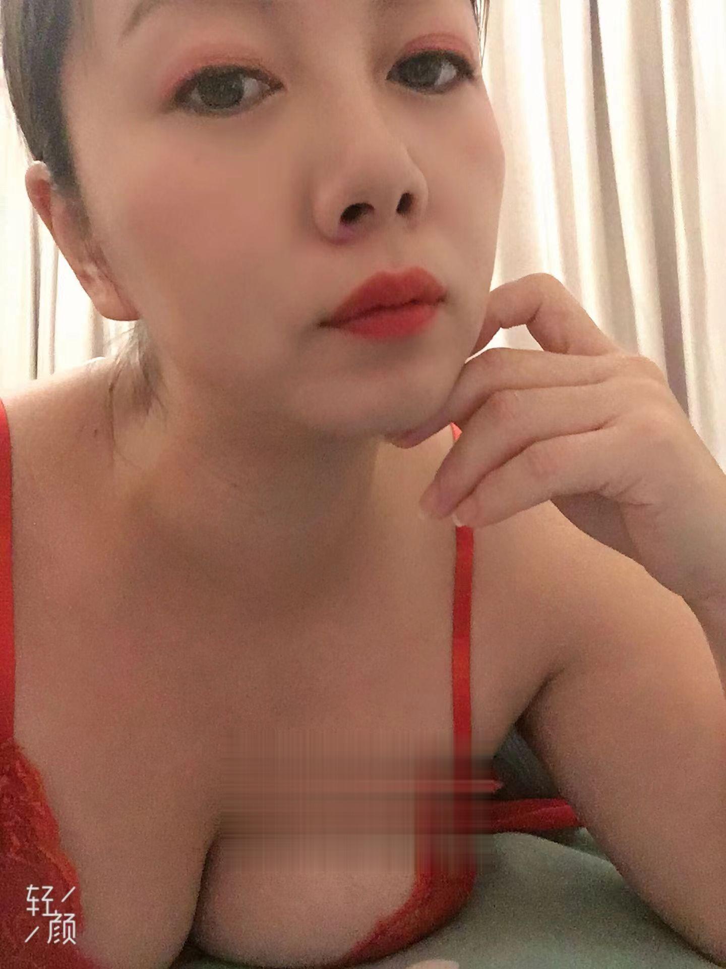 能聊、能骚的轻熟东北少妇, 中等，牙齿不齐 - 91品茶-91品茶