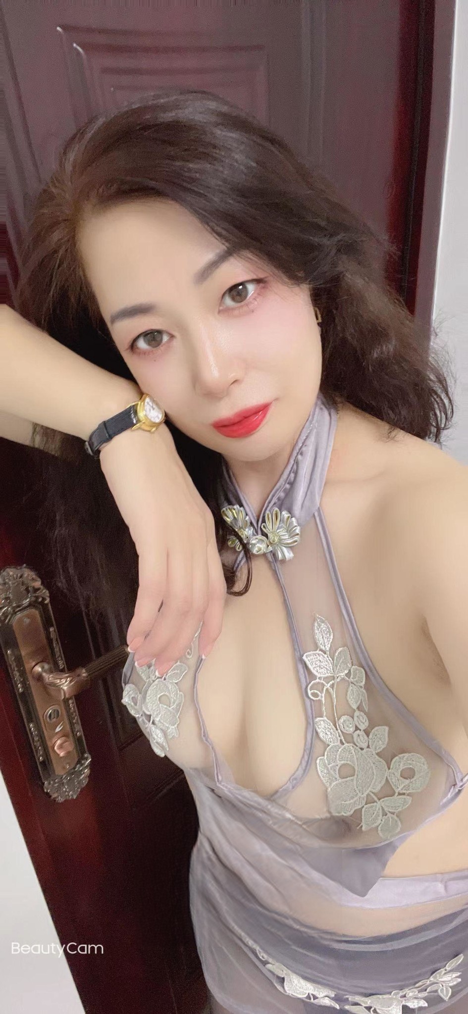 越秀区高挑丰满少妇丹妮,年龄: 32 - 91品茶-91品茶