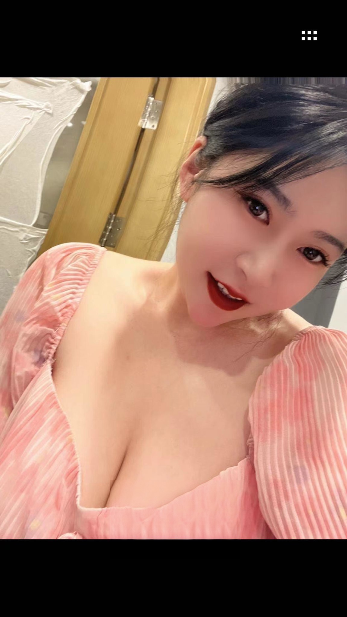 【失效】巨乳妹双飞,年龄:未知 - 91品茶-91品茶